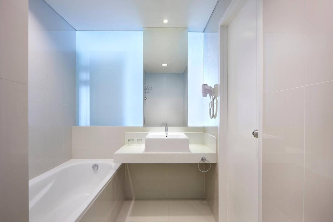 Fairfield By Marriott Surabaya Hotel Luaran gambar