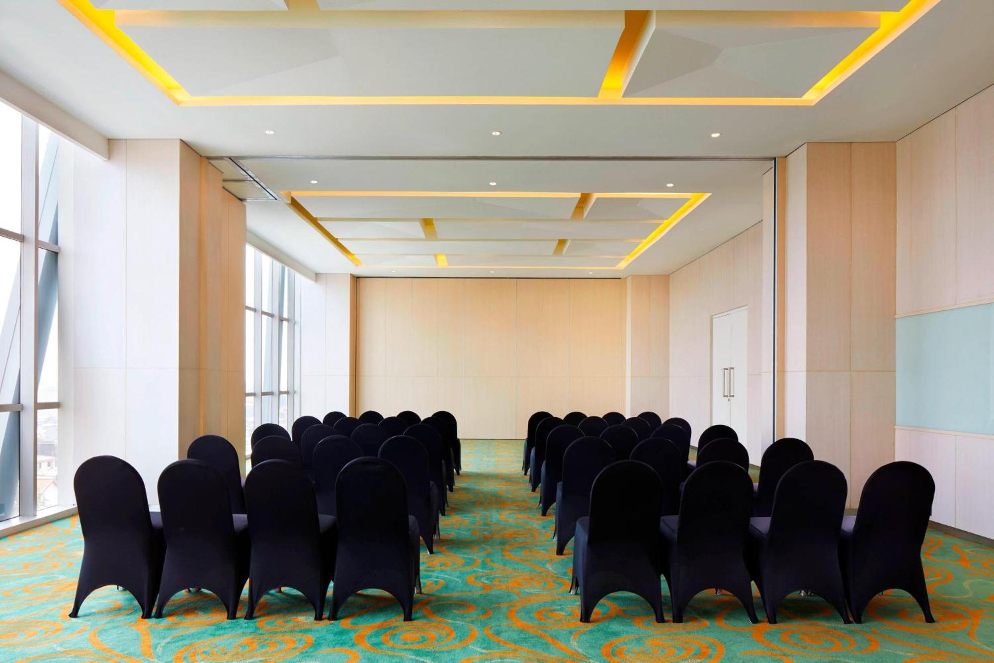 Fairfield By Marriott Surabaya Hotel Luaran gambar